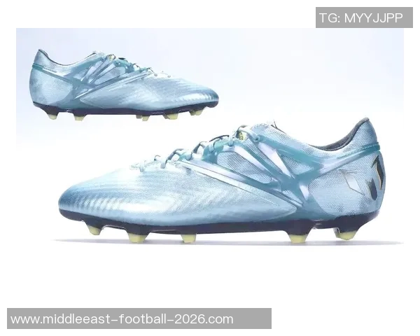 孩子们如何选择适合他们的足球鞋让他们在球场上尽情发挥潜力 孩子们如何选择适合他们的足球鞋让他们在球场上尽情发挥潜力